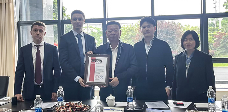 热烈祝贺艾弗森ballbet电梯（中国）有限公司与俄罗斯公司GLOBAL-ELEVATING, LLC双方签署了合作协议! 