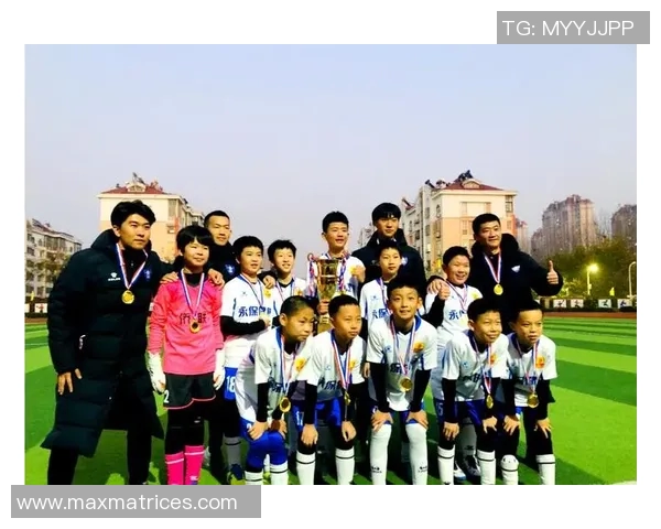 济宁足球明星阵容全解析及其成就回顾与未来展望 济宁足球明星阵容全解析及其成就回顾与未来展望