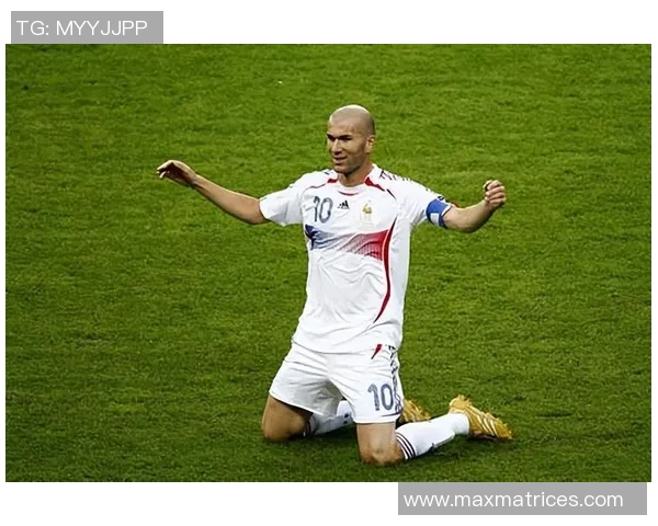 绿白球衣下的传奇足球明星是谁他在绿茵场上的辉煌成就揭秘 绿白球衣下的传奇足球明星是谁他在绿茵场上的辉煌成就揭秘