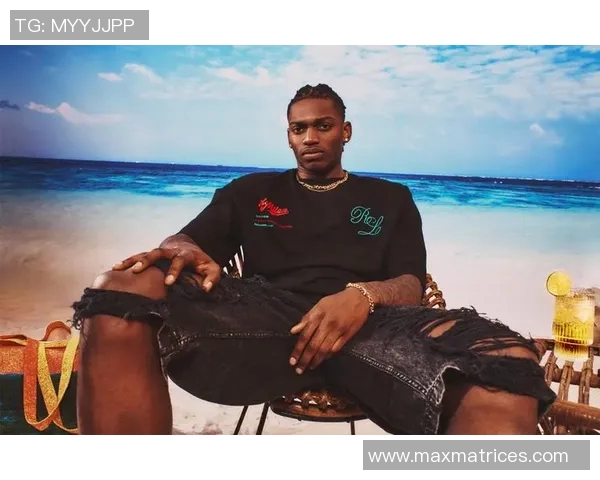 春季足球明星时尚穿搭指南打造运动与潮流完美结合的风格